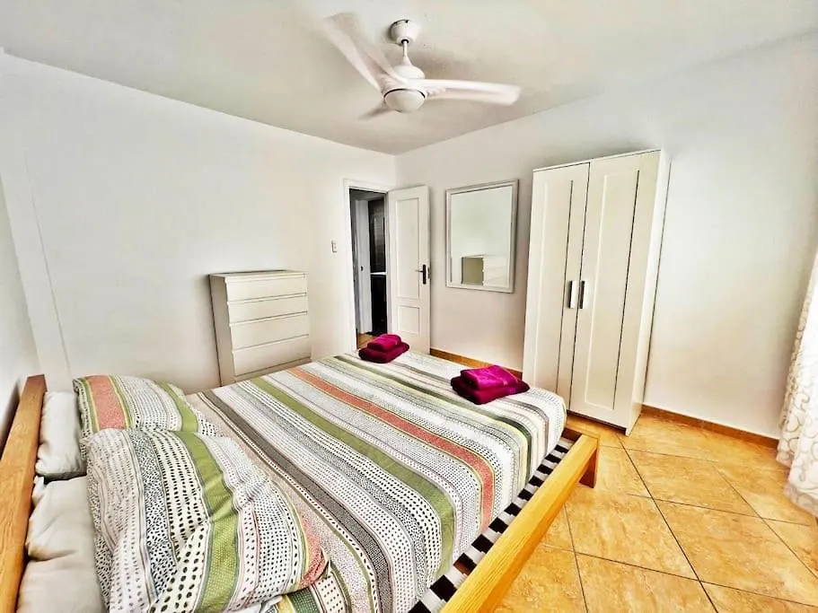 Luminoso Y Amplio Apartamento Al Lado Del Mar location